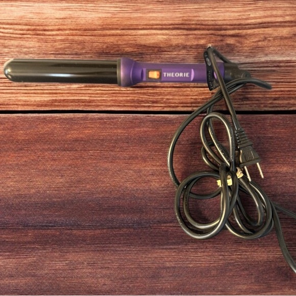 Theorie Professional Classic Clipless Curling Wand Iron Purple 1.25 inch Barrel - Picture 1 of 2